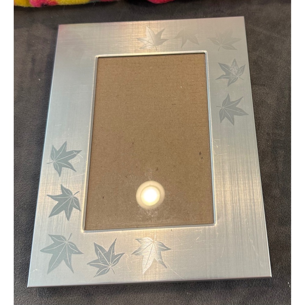 Picture Frame 4x6 Silver Etched Maple Leaf Brushed Metal Free Standing Boho
